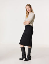 Load image into Gallery viewer, GERRY WEBER Elegant Pencil Skirt with a Belt Detail in Black
