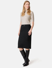 Load image into Gallery viewer, GERRY WEBER Elegant Pencil Skirt with a Belt Detail in Black
