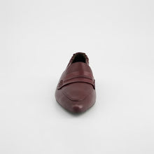 Load image into Gallery viewer, Paul Green 1225 in Wine
