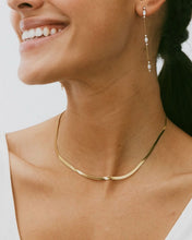Load image into Gallery viewer, Edblad Herringbone Chain Gold
