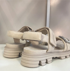 Kennel & Schmenger Act Sandles in Almond