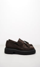 Load image into Gallery viewer, Kennel &amp; Schmenger Choco Suede Loafer

