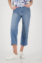 Load image into Gallery viewer, Monari Culotte Jeans in Denim
