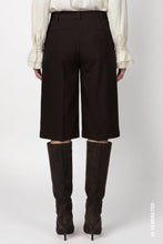 Load image into Gallery viewer, Monari Bermuda Shorts in Black Coffee
