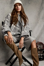 Load image into Gallery viewer, Monari Jacket with a Chequered Pattern in Light Grey
