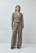 Load image into Gallery viewer, Suncoo Dude Blazer in Taupe
