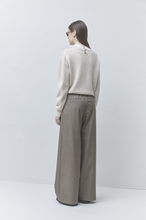 Load image into Gallery viewer, Suncoo Pacoli Sweater
