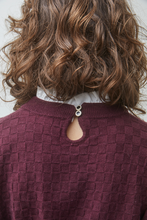 Load image into Gallery viewer, Suncoo Piola Sweater in Prune

