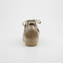 Load image into Gallery viewer, Paul Green 5567 in Beige
