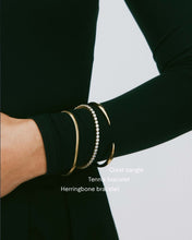 Load image into Gallery viewer, Edblad Herringbone Bracelet Gold
