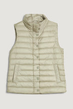 Load image into Gallery viewer, Gant Light Down Vest in Faded Sage
