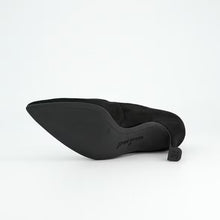 Load image into Gallery viewer, Pual Green 3859-009 Heels in Black
