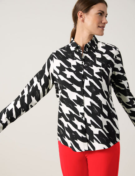 GERRY WEBER Sustainable Blouse with an Ikat Print