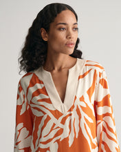 Load image into Gallery viewer, GANT Palm Print Caftan

