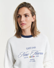 Load image into Gallery viewer, Gant Crew in White
