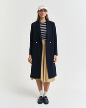 Load image into Gallery viewer, Gant Cable Knit Stripe Sweater in Navy
