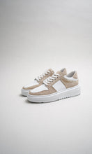 Load image into Gallery viewer, Kennel &amp; Schmenger Turn Trainers in Beige and White
