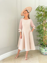 Load image into Gallery viewer, Fely Campo Dress in Light Pink
