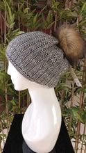Load image into Gallery viewer, Eisabär Knitted Bobble Hat in Grey
